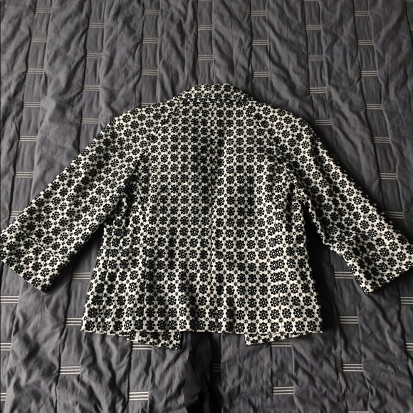 Jacket - Picture 5 of 5